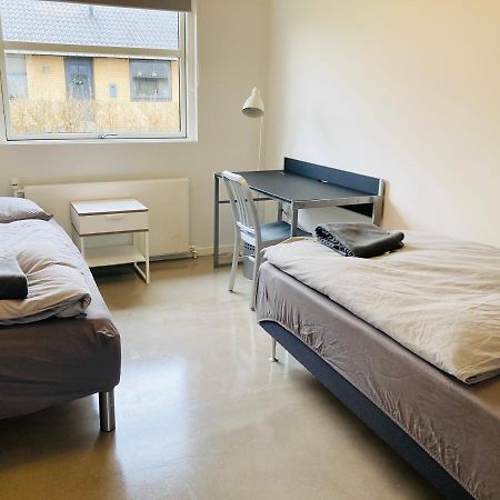 Villa Med Private Vaerelser Delt Badevaerelse/Kokken, Viby Sj. 외부 사진