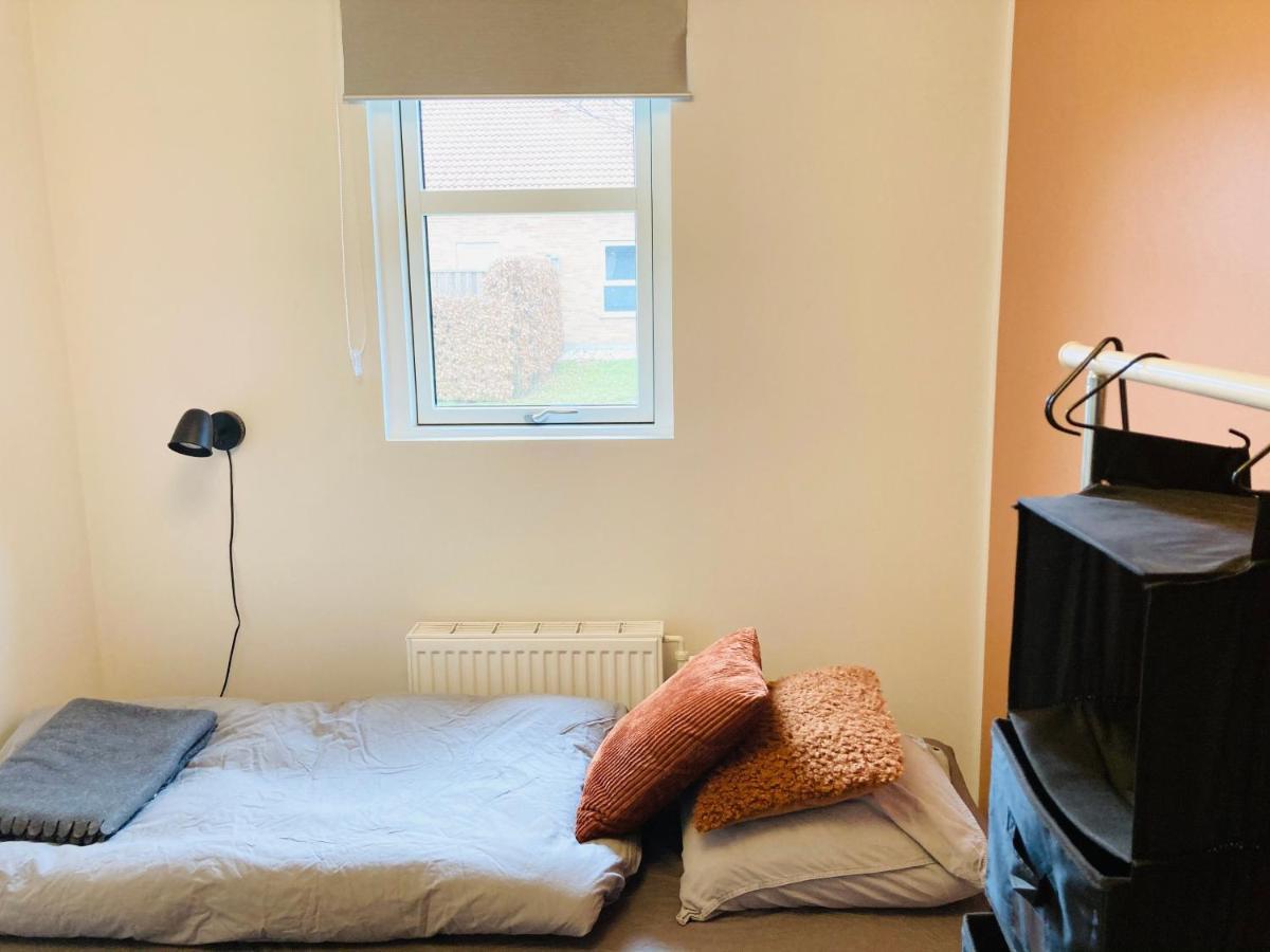 Villa Med Private Vaerelser Delt Badevaerelse/Kokken, Viby Sj. 외부 사진